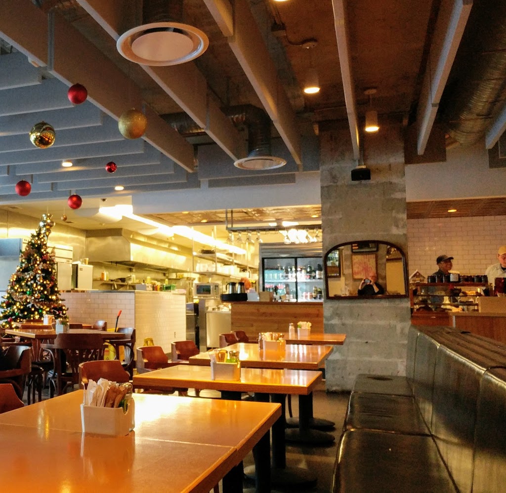 Stellas au CCFM | 340 Provencher Blvd, Winnipeg, MB R2H 0G7, Canada | Phone: (204) 477-8393