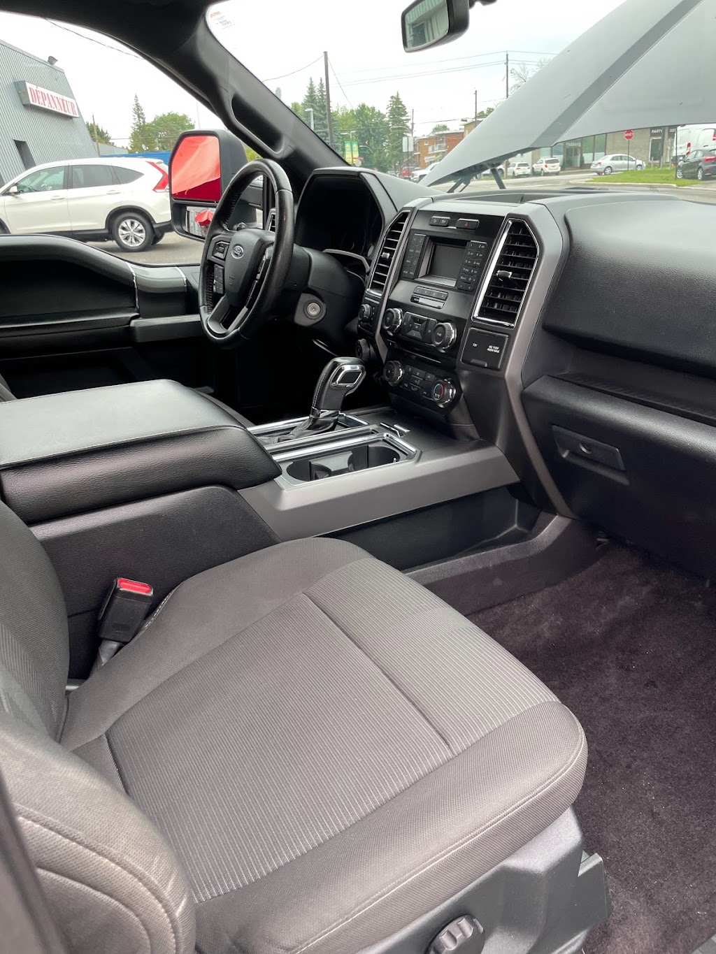Lave Auto Pitirri | 91 106e Av, Saint-Jérôme, QC J7Y 1G4, Canada | Phone: (450) 822-8934