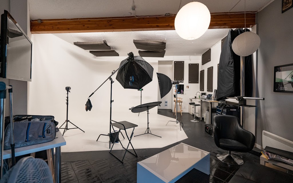 Delgado Photography | 7221 Lantzville Rd #5, Lantzville, BC V0R 2H0, Canada | Phone: (250) 751-3827