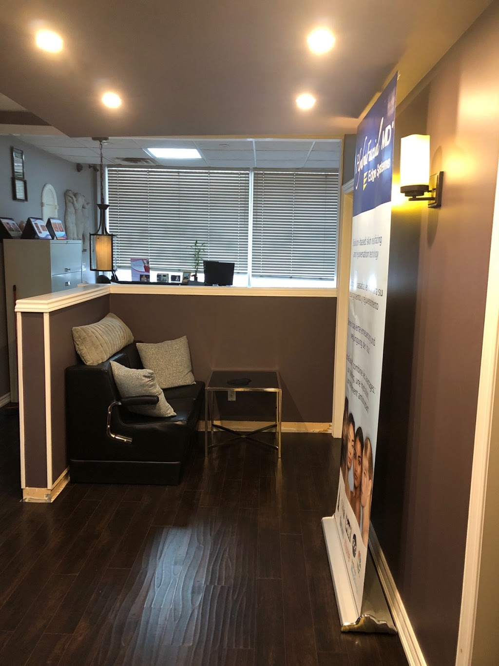 221 Degrees Salon & Spa | 221 Lakeshore Rd E, Mississauga, ON L5G 1G5, Canada | Phone: (905) 274-9554