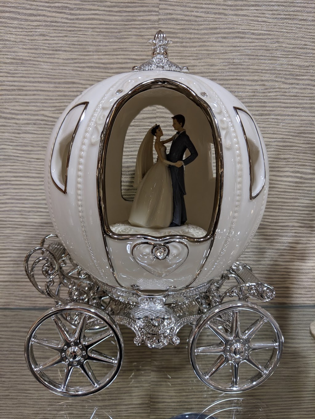 Things Engraved | 1 Promenade Cir, Thornhill, ON L4J 4P8, Canada | Phone: (905) 764-0884