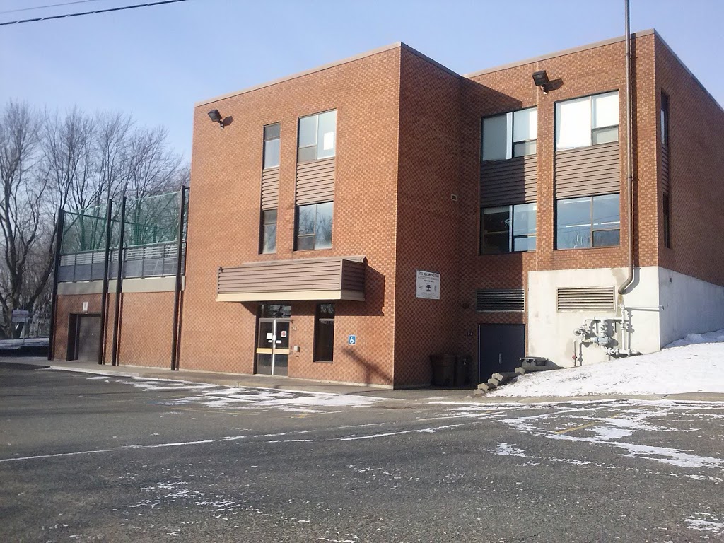 École Secondaire Monique-Proulx | 11 Rue Sainte Jeanne dArc, Warwick, QC J0A 1M0, Canada | Phone: (819) 358-6885