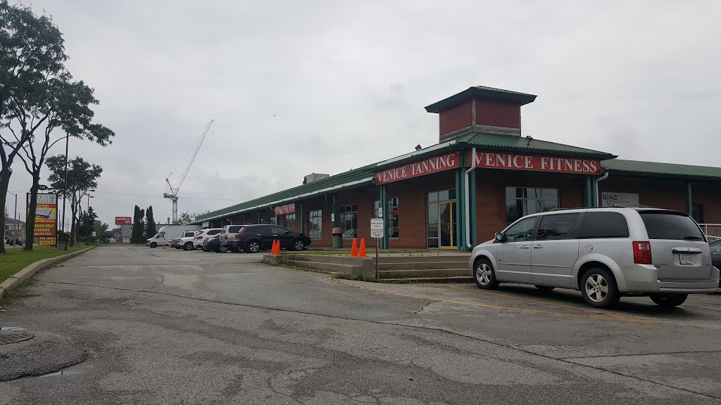 Venice Fitness | 750 Warden Ave, Scarborough, ON M1L 4A1, Canada | Phone: (416) 752-8364