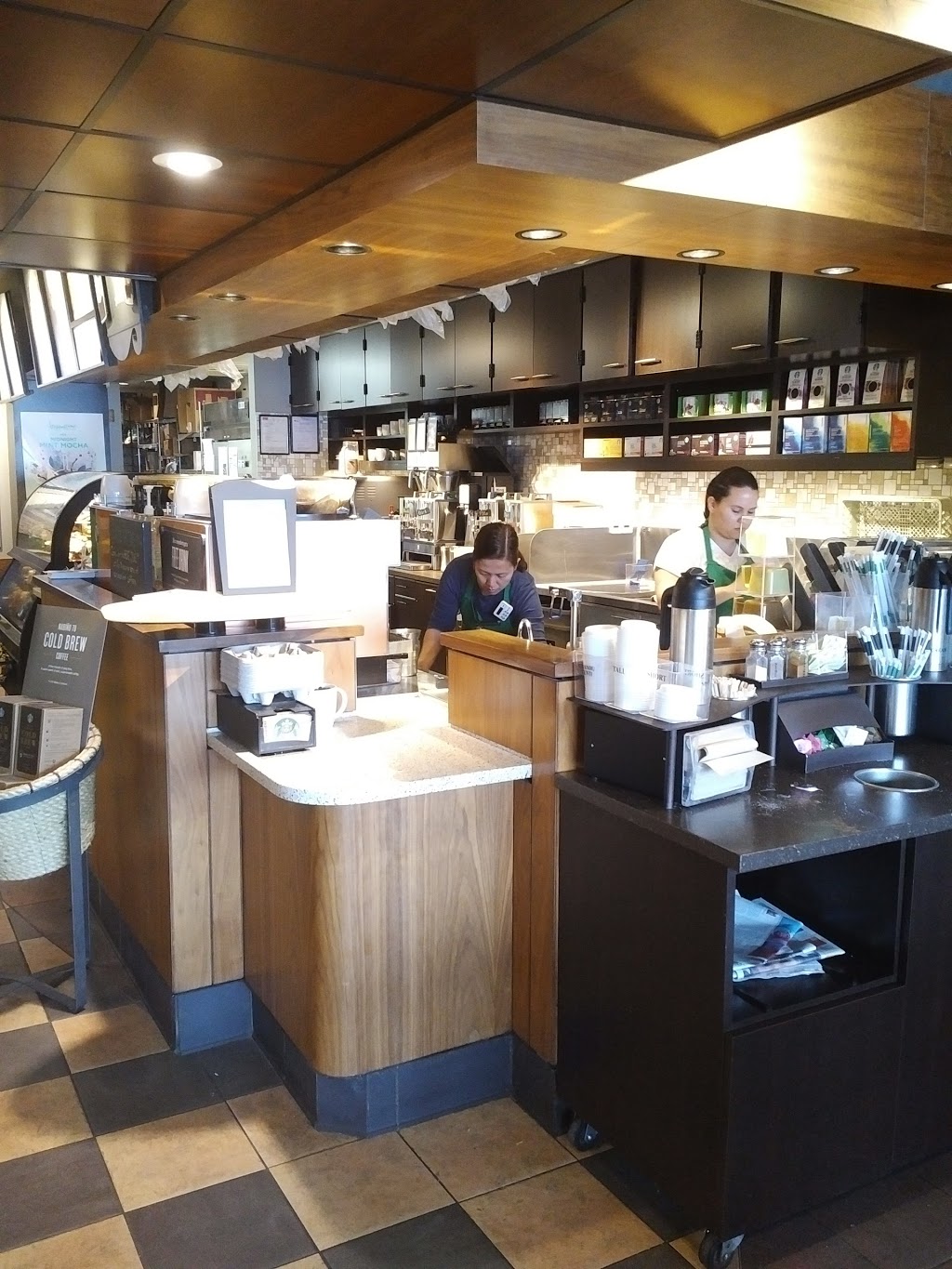 Starbucks | 812 49 Ave SW, Calgary, AB T2S 1G9, Canada | Phone: (403) 214-1440