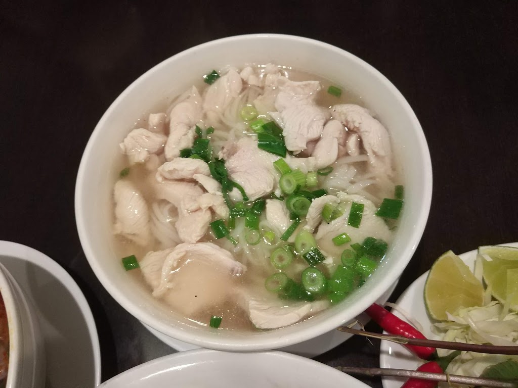 Thuân Thành Restaurant | 1472 Huron St, London, ON N5V 2G5, Canada | Phone: (519) 452-3834