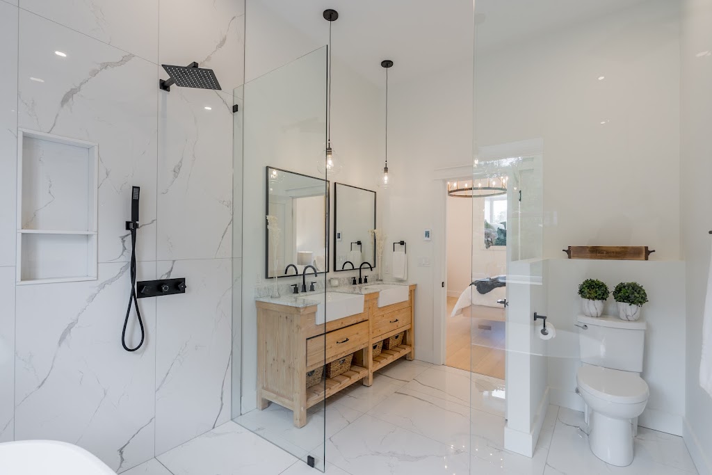 EC Builders | 1738 Joe Oliver Rd, Cobourg, ON K9A 4J8, Canada | Phone: (289) 251-5291