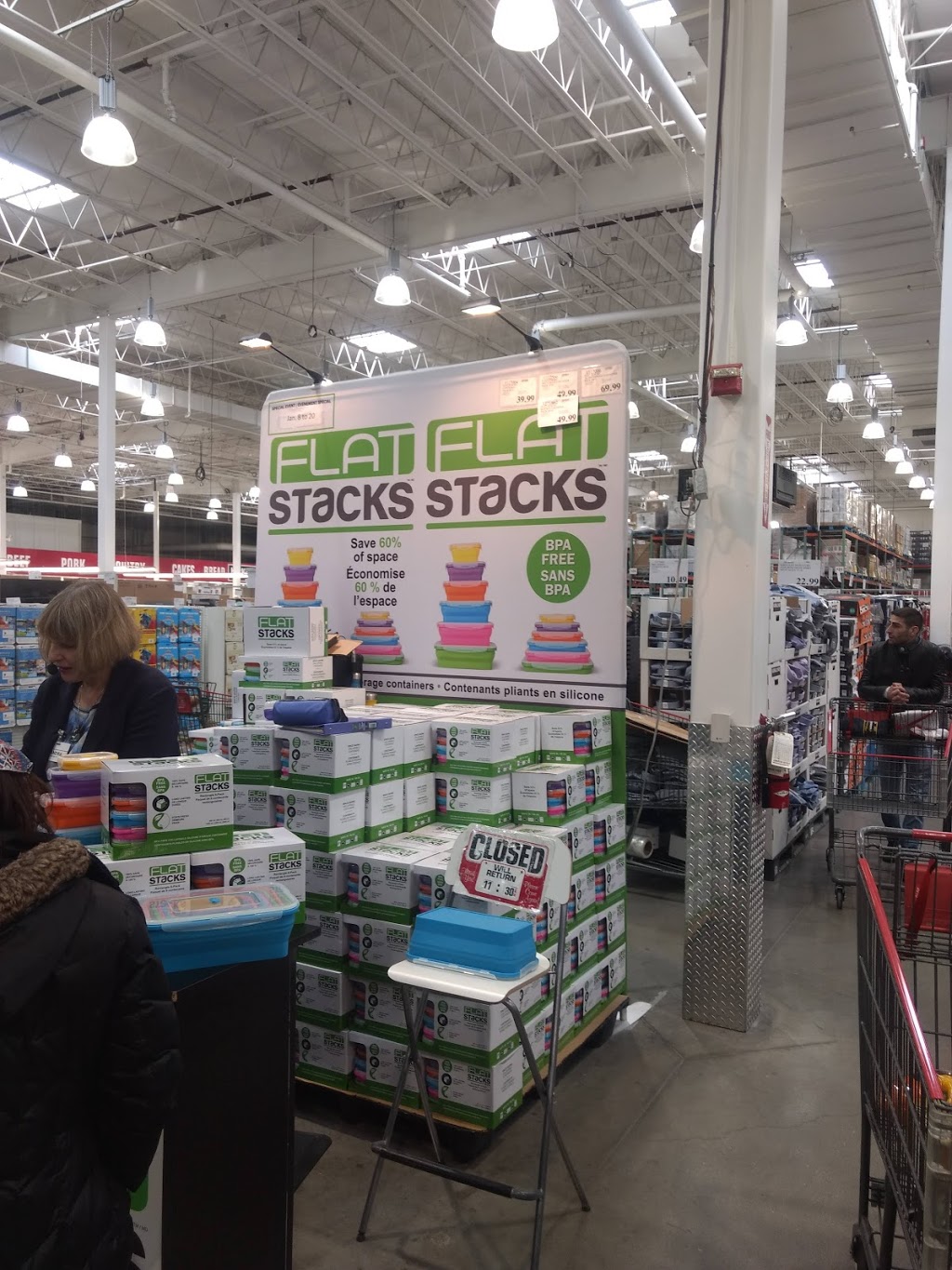 Costco Food Court | 100 Billy Bishop Way, Toronto, ON M3K 2C8, Canada | Phone: (416) 635-8175