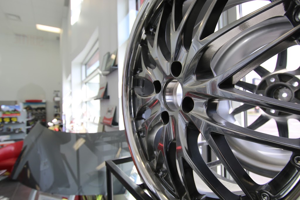 Carrossier ProColor Varennes | 960 Boulevard Lionel-Boulet, Varennes, QC J3X 1P7, Canada | Phone: (450) 652-7979