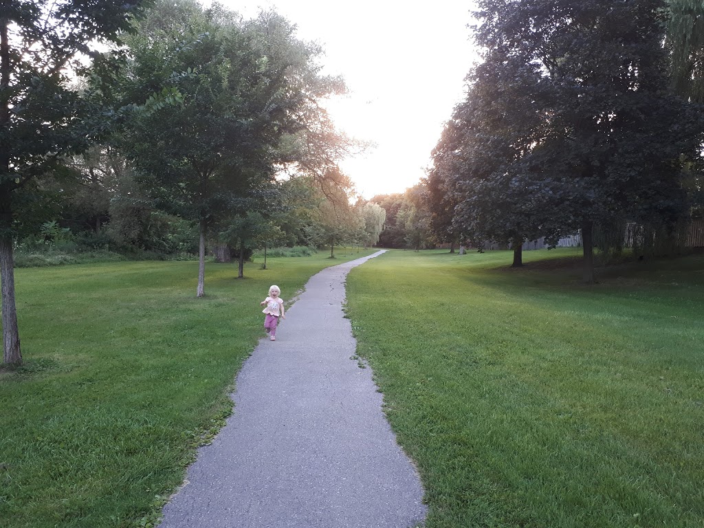 The Elms Park | 25 Auburndale Ct, Etobicoke, ON M9W, Canada | Phone: (416) 338-4386