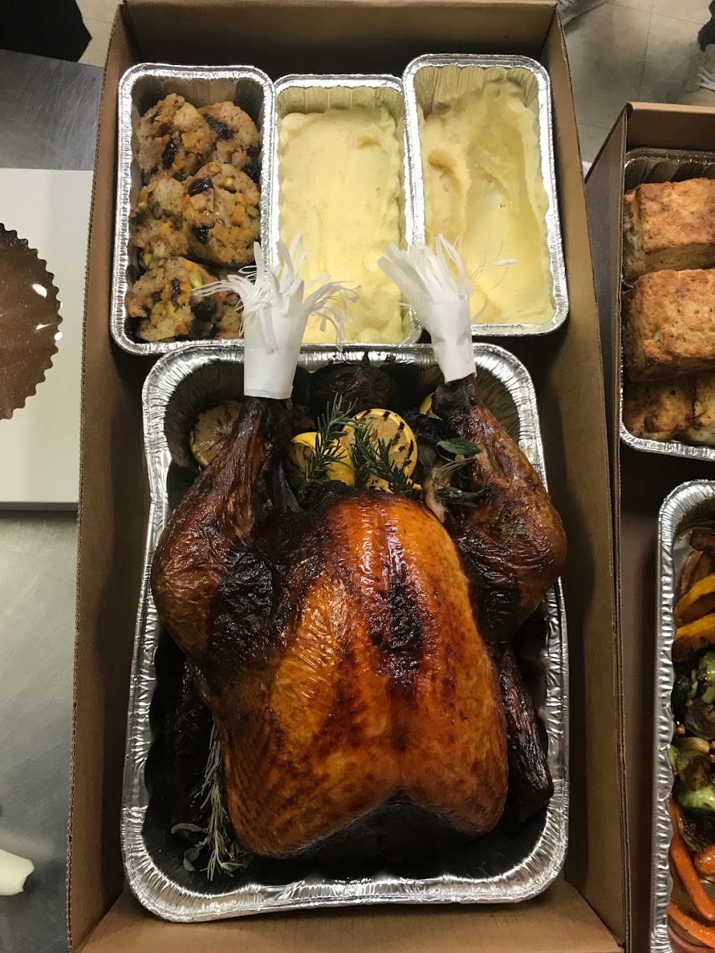 West Island Catering | 7 Rue du Collège, Sainte-Anne-de-Bellevue, QC H9X 1W9, Canada | Phone: (514) 694-6527