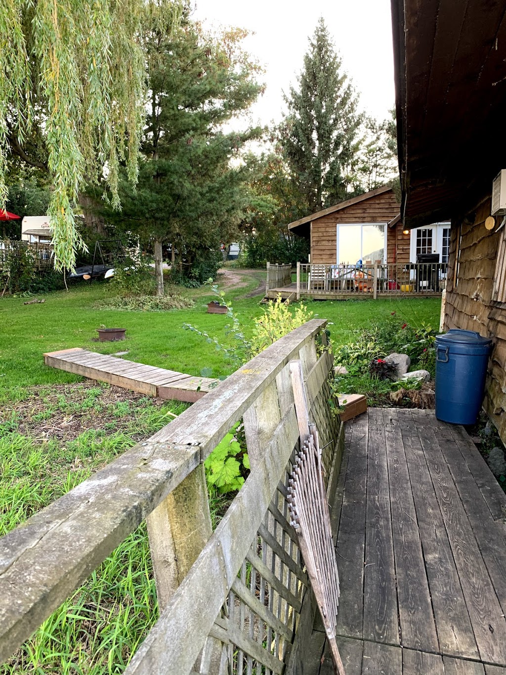 Wellers Bay Campground | 65 Carter Rd, Carrying Place, ON K0K 1L0, Canada | Phone: (613) 475-3113