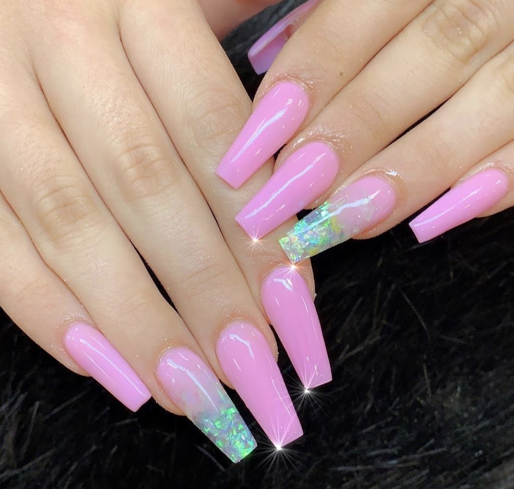 Easy Nails | 1375 Southdown Rd, Mississauga, ON L5J 2Z1, Canada | Phone: (905) 855-1888