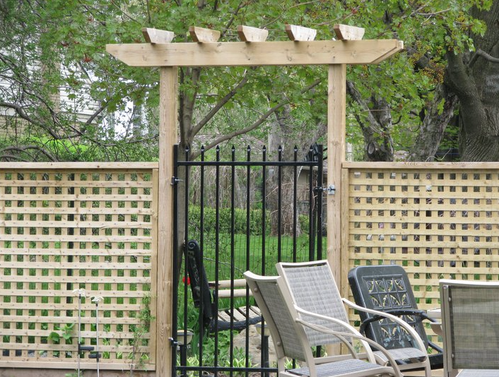 Durable Fence | point of interest | 286 Lindsay Rd, Peterborough, ON K9J 6X3, Canada | 7059772531 OR +1 705-977-2531