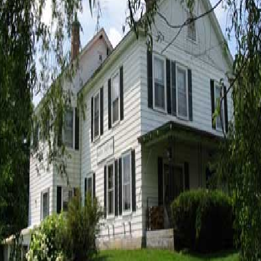 North Troy Inn Bed & Breakfast | 35 VT-243, North Troy, VT 05859, USA | Phone: (802) 988-2527