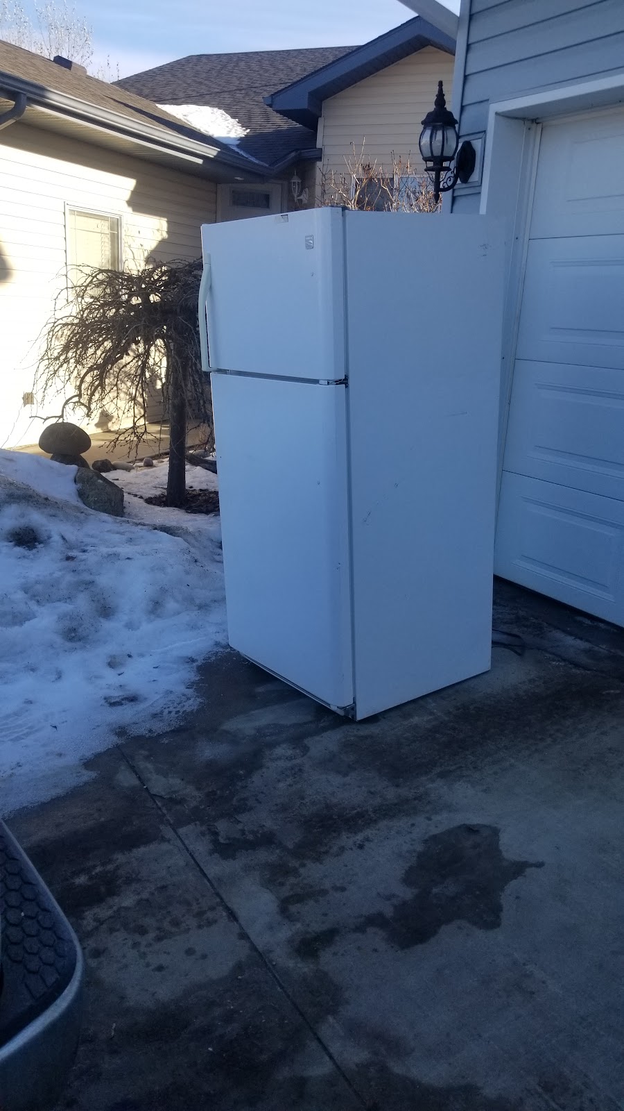 AAR Hauling Services (Junk Removal) | 26 Ave SE, Calgary, AB T2B 2K4, Canada | Phone: (587) 435-7392