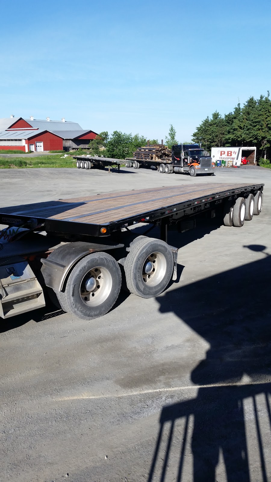Transport Mdm Ste-Evariste | 546 Rue Principale, Saint-Évariste-de-Forsyth, QC G0M 1S0, Canada | Phone: (418) 459-3233