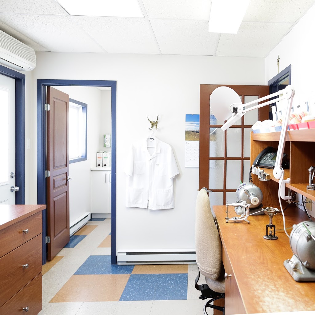 Denturologiste Alain Hamel | 4105 3e Av O, Québec, QC G1H 6E2, Canada | Phone: (418) 623-7272