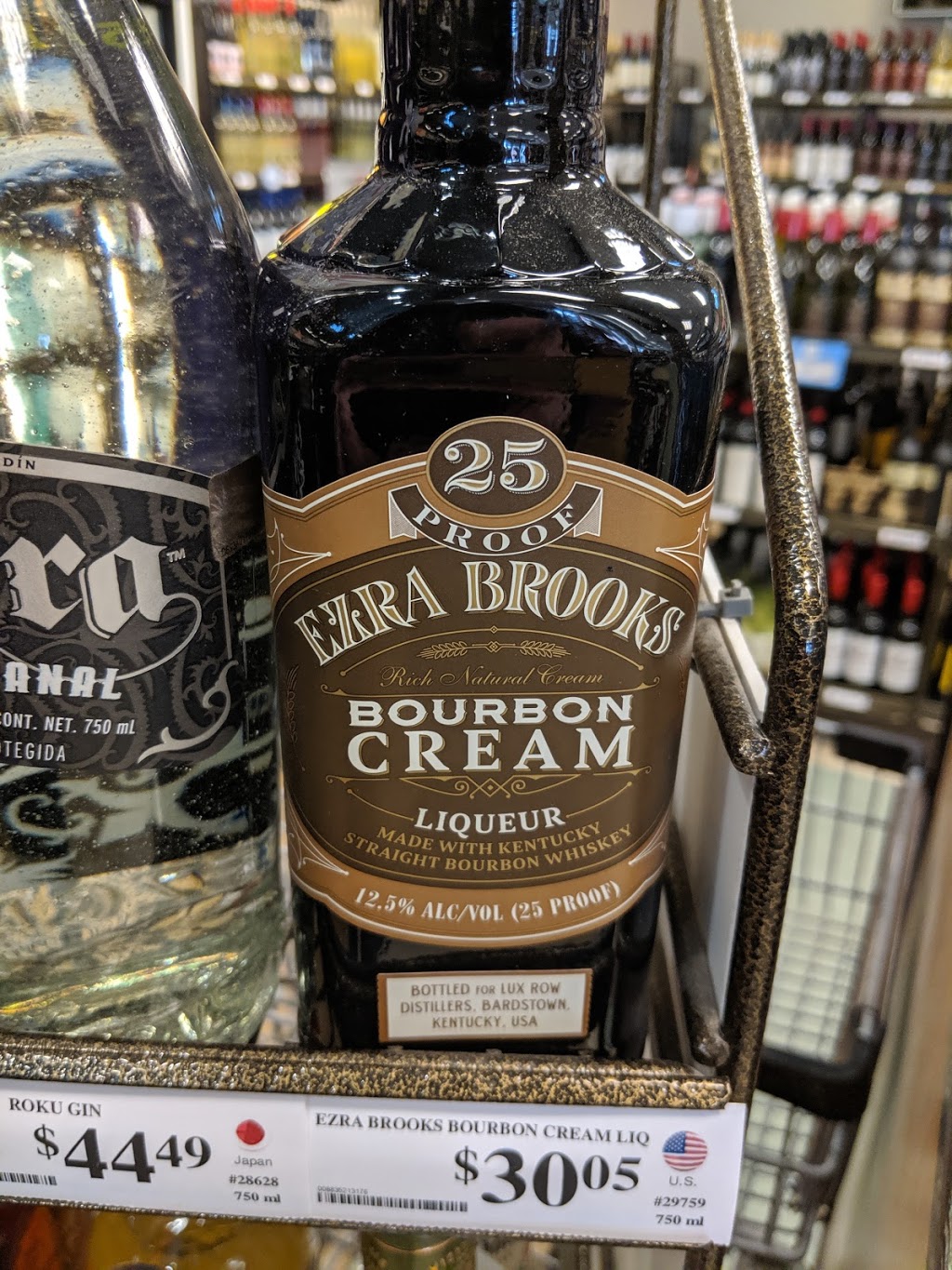 Rivergrove Liquor Mart | 2615 Main St, Winnipeg, MB R2V 4W3, Canada | Phone: (204) 987-4028