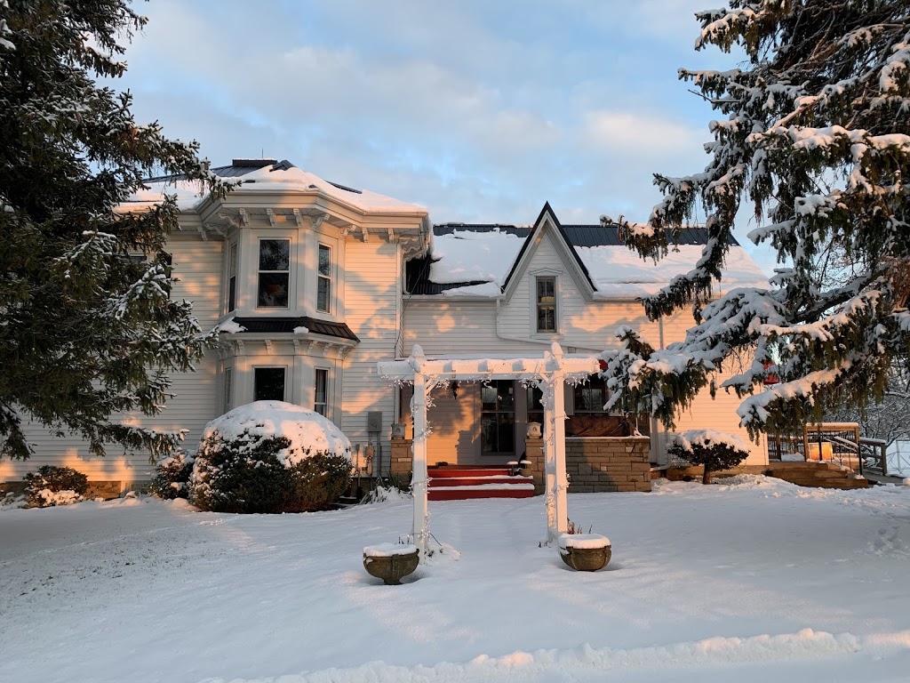 Sue-Ann Staff Estate Winery | 3210 Staff Ave, Jordan Station, ON L0R 1S0, Canada | Phone: (877) 566-1719