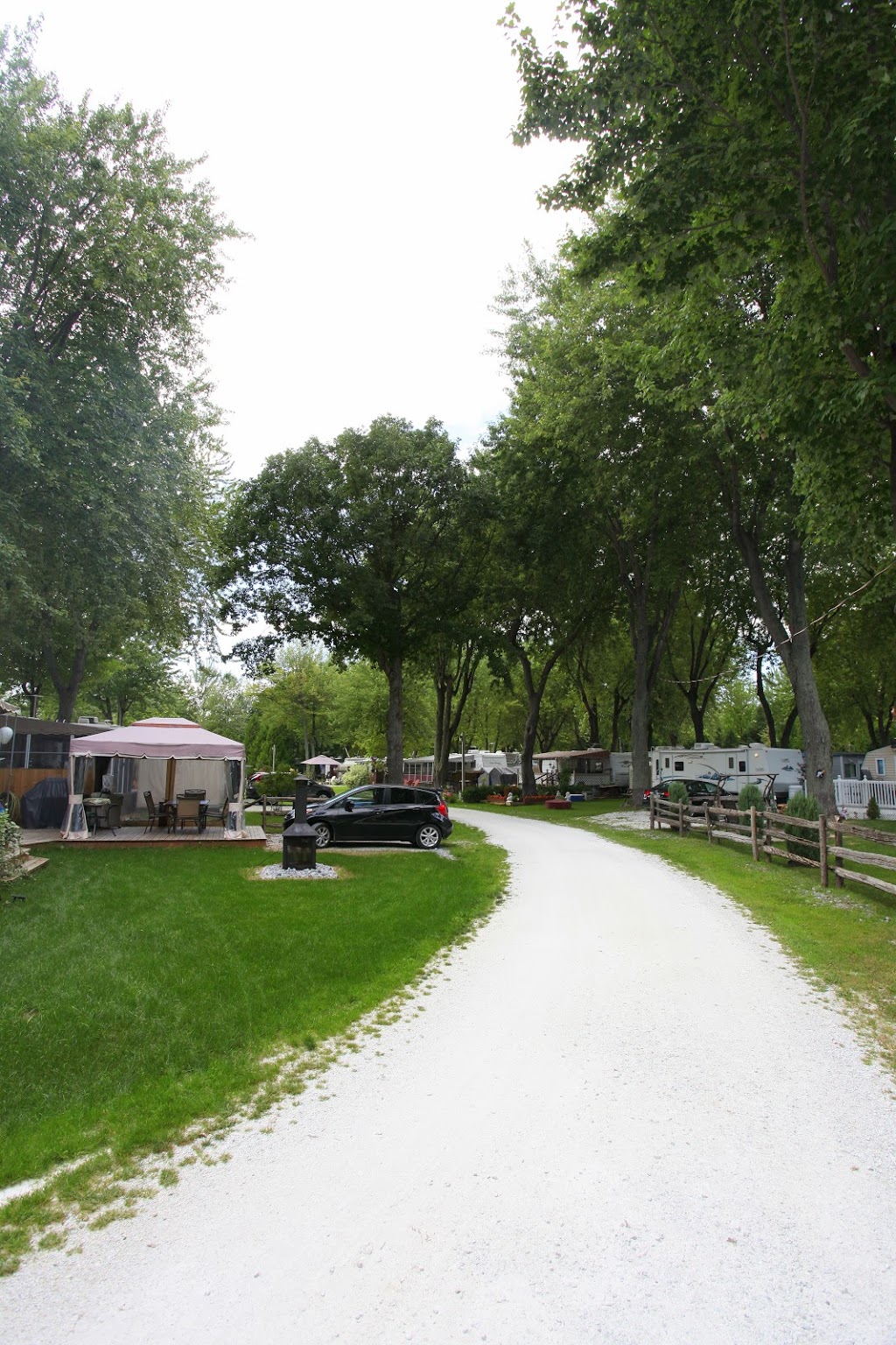 Camping Plage Kirkland Campground 39 Avenue De Venise E