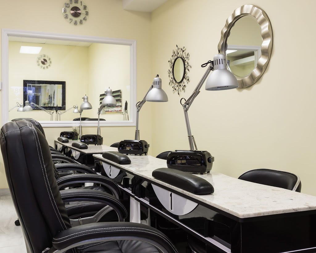 Refresh Nail Spa | 6179 Perth St #70, Richmond, ON K0A 2Z0, Canada | Phone: (613) 838-8889