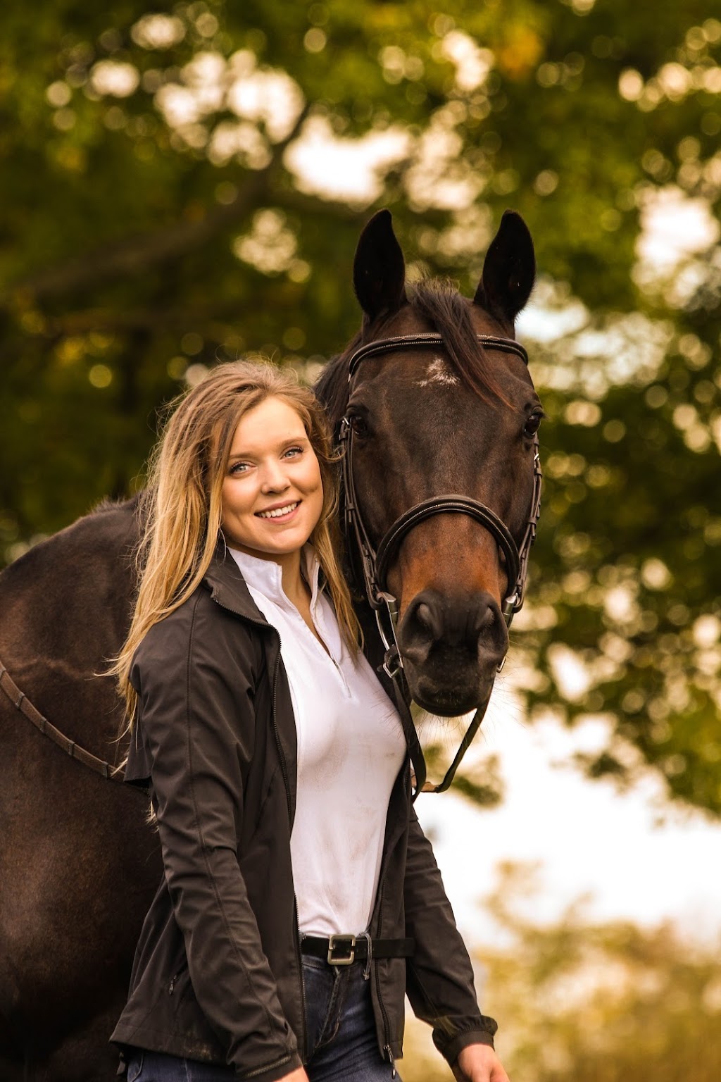 Stablebuzz | 34077 Gladys Ave #320, Abbotsford, BC V2S 2E8, Canada | Phone: (888) 792-1117