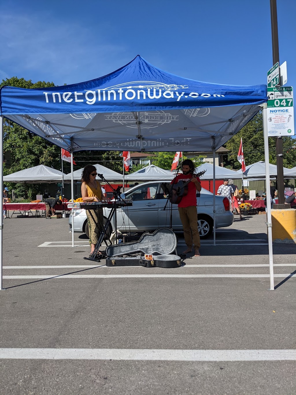 The Eglinton Way Farmers’ Market | 125 Burnaby Blvd, Toronto, ON M5N 1G5, Canada | Phone: (416) 487-3294