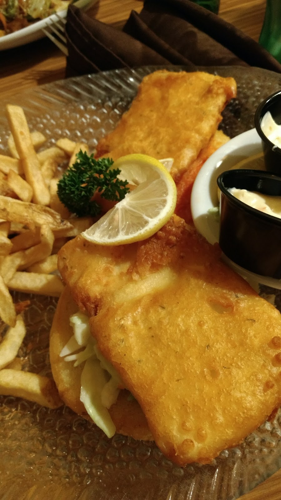 Anke & Tonys Seafood Restaurant | 2037 Long Lake Rd Unit 3&4, Sudbury, ON P3E 6J9, Canada | Phone: (705) 523-4567