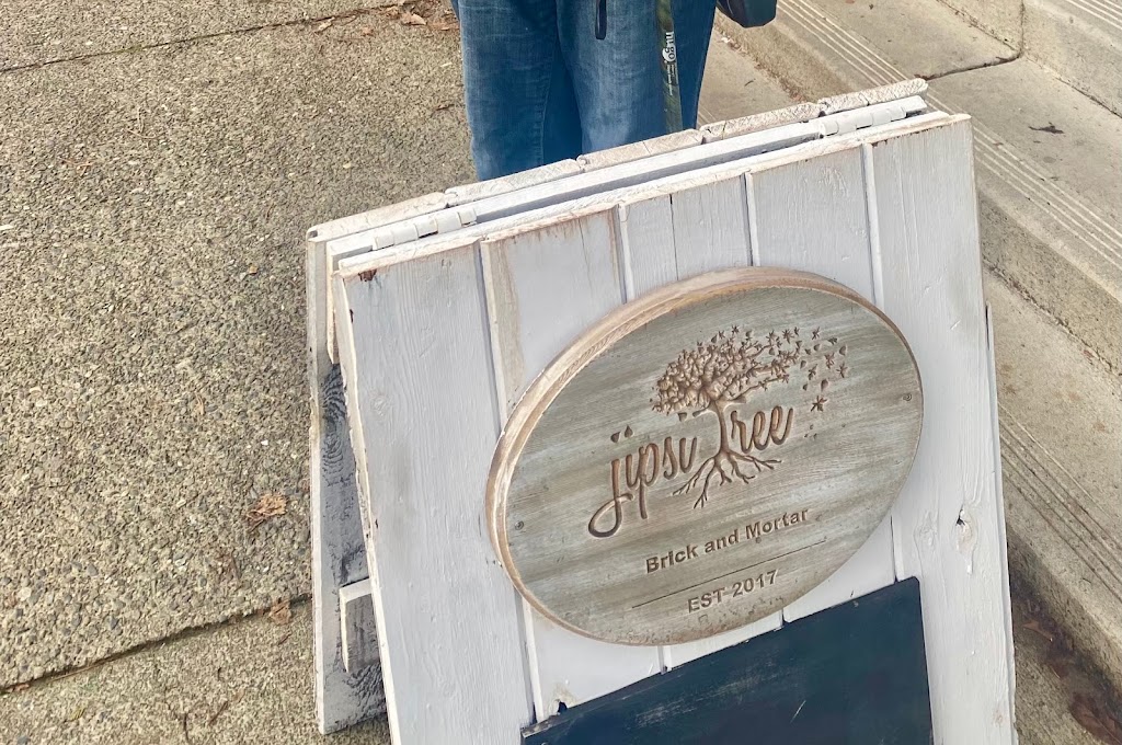 Jipsi Tree Brick and Mortar | 2698 Dunsmuir Ave, Cumberland, BC V0R 1S0, Canada | Phone: (250) 400-4101