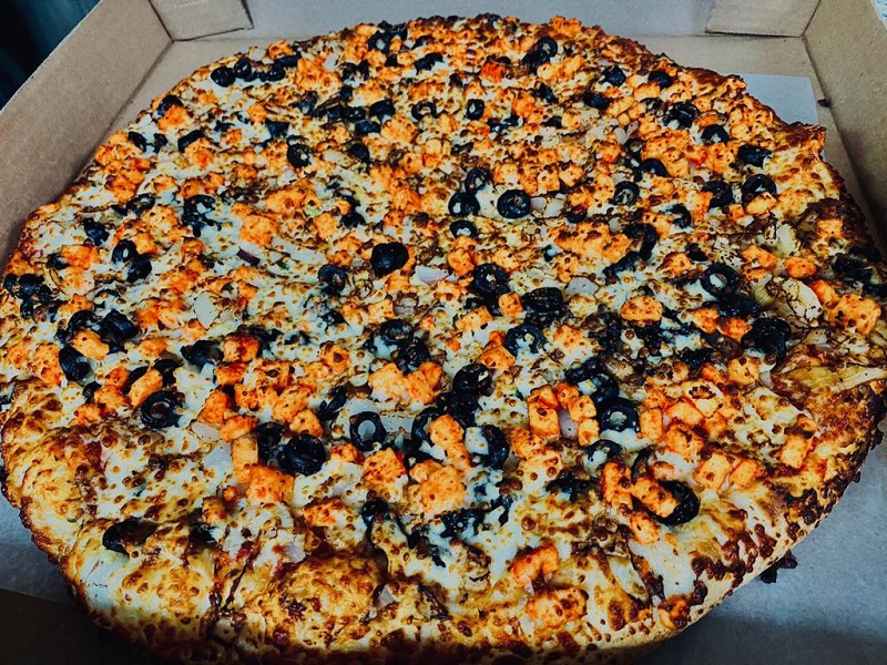 City South Pizza, Pickering | 2460 Brock Rd C17, Pickering, ON L1V 2P8, Canada | Phone: (289) 660-4444