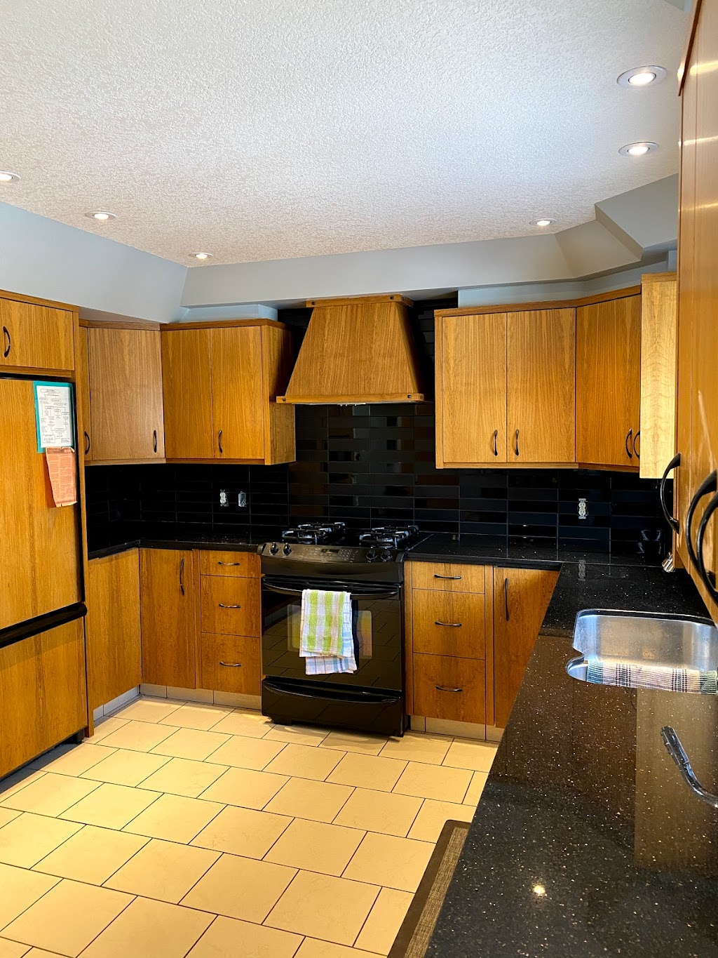 visan services Ltd | 7959 Huntington Rd NE, Calgary, AB T2K 5A2, Canada | Phone: (587) 894-0476