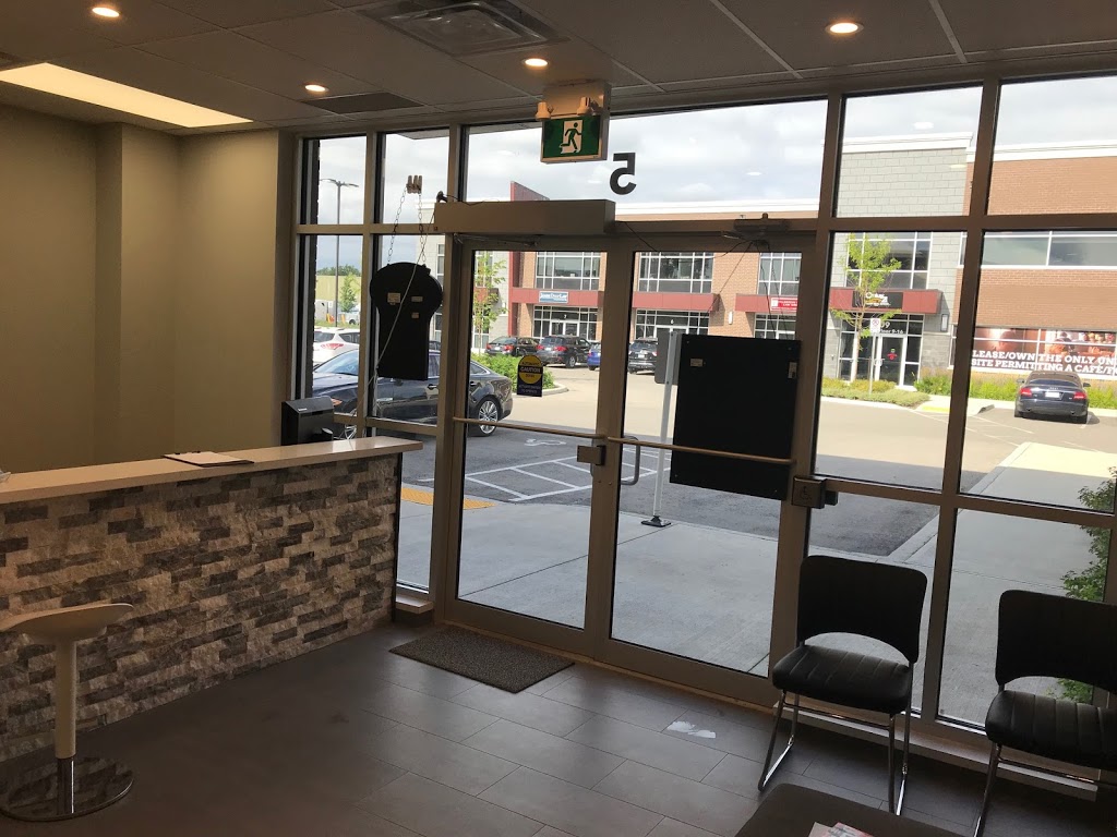 Square Medical Clinic | 225 Speers Rd #5, Oakville, ON L6K 0J4, Canada | Phone: (289) 837-3311