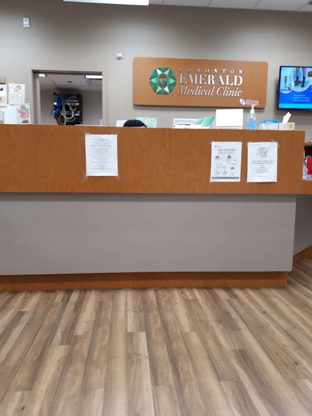Edmonton Walk-In Clinic & Orthopedics at Walmart by Jack Nathan  | 16940 127 St NW, Edmonton, AB T6V 1J6, Canada | Phone: (780) 665-1760