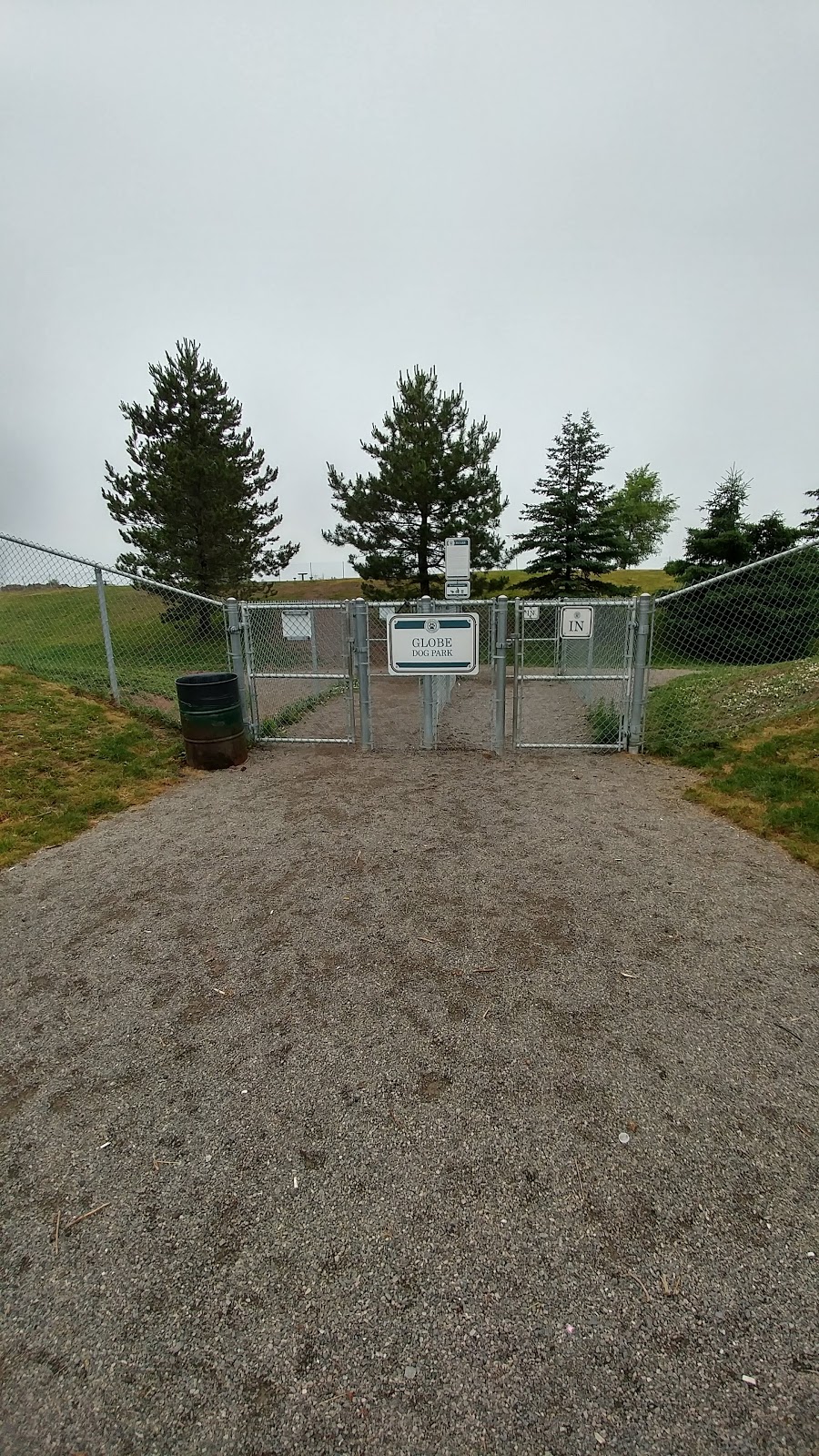 Globe Leash Free Dog Park | Brampton St, Hamilton, ON L8H 6V5, Canada