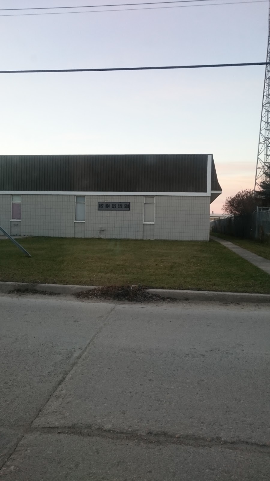 Aspect Fitness | 526 Dobbie Ave, Winnipeg, MB R2K 2T9, Canada | Phone: (204) 801-7682
