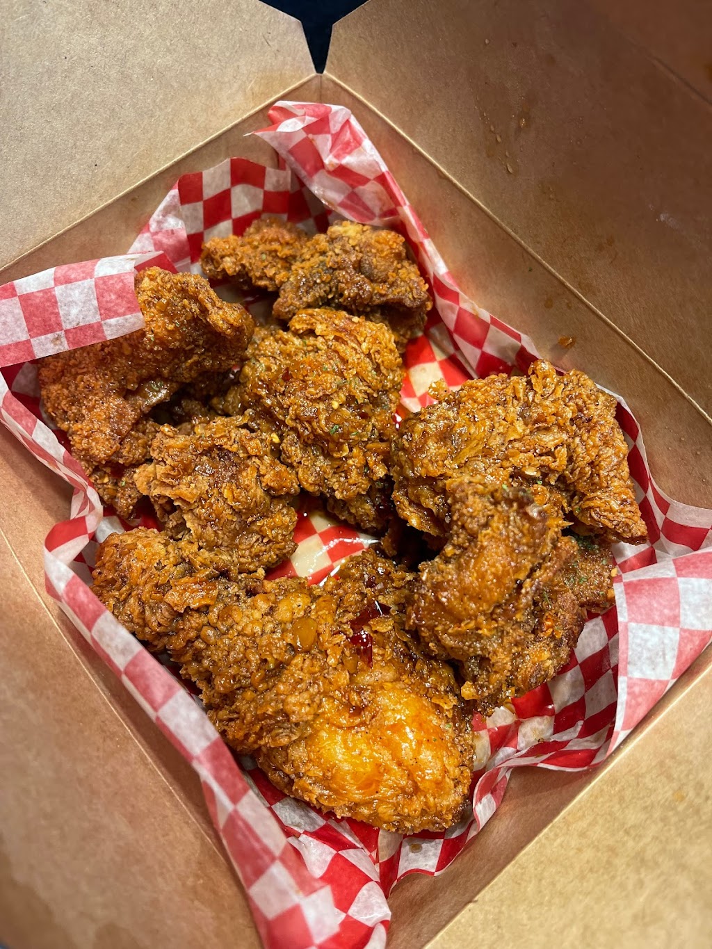 Master K Chicken | 402 Merganser Dr W, Chestermere, AB T1X 1L6, Canada | Phone: (825) 735-4020