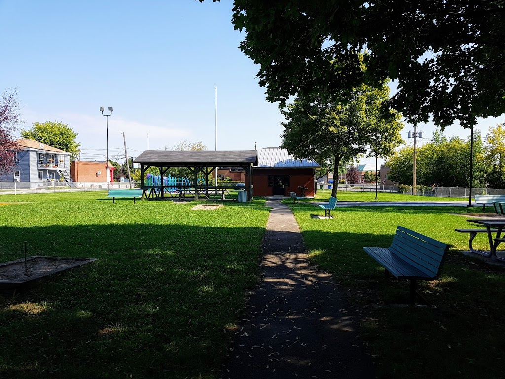 Sacré-Coeur Park | 185 Rue Saint-Nicolas, Saint-Eustache, QC J7R 2B8, Canada | Phone: (450) 974-5000