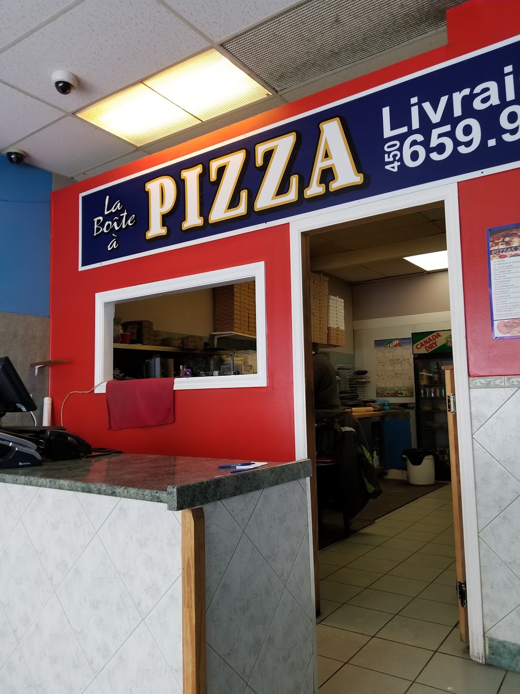 La Boite à Pizza | 1200 Boulevard Rome, Brossard, QC J4W 3H3, Canada | Phone: (450) 659-9659