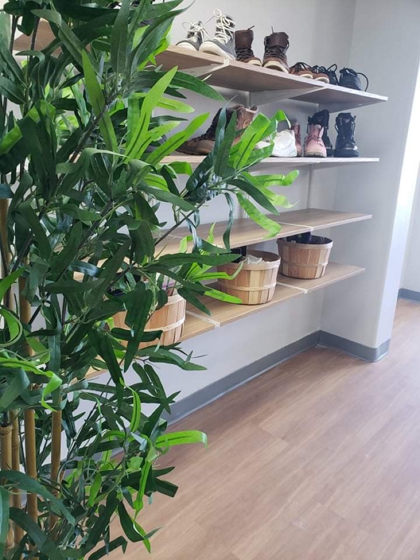 Reclothify | 150 Goulet St, Winnipeg, MB R2H 0R7, Canada | Phone: (431) 570-0697