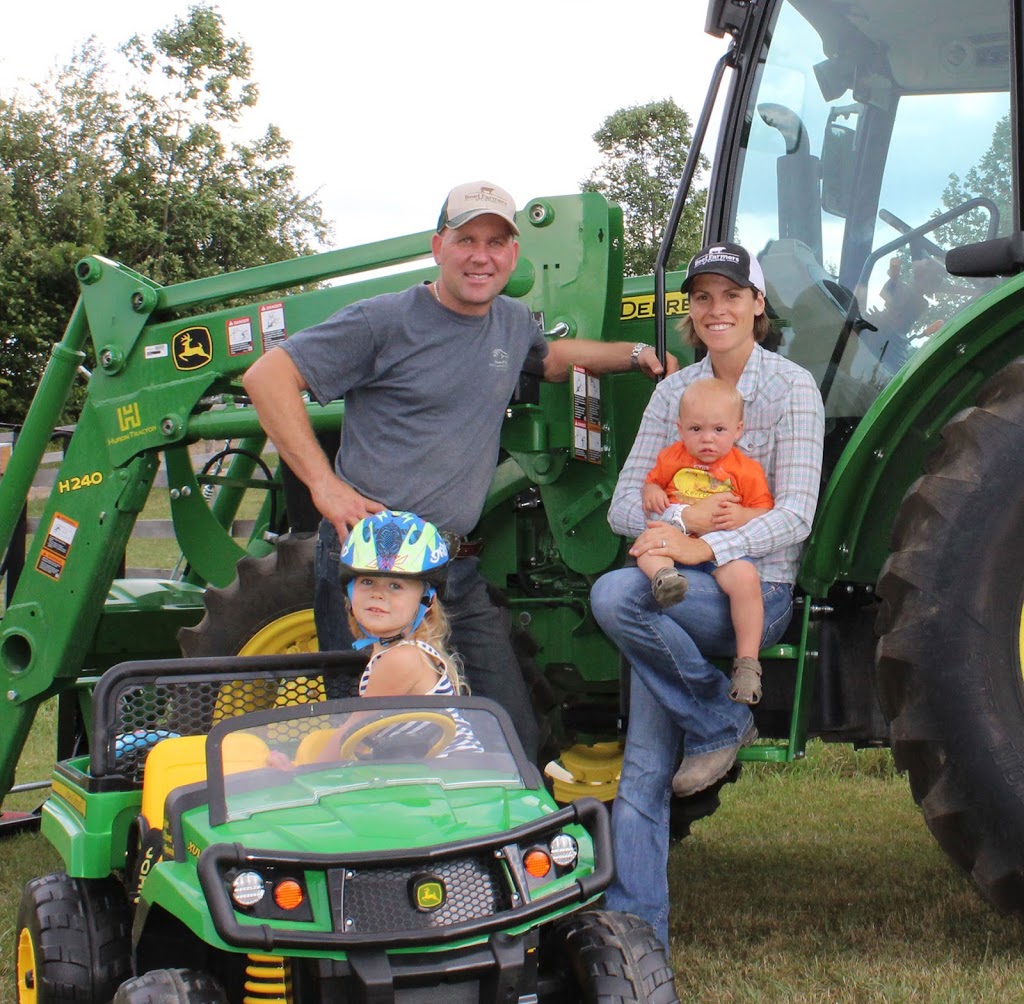 Rockcliffe Farm - Naturally Raised Meat & Produce | 388114 Mono Centre Rd, Mono, ON L9W 6V8, Canada | Phone: (905) 505-6650
