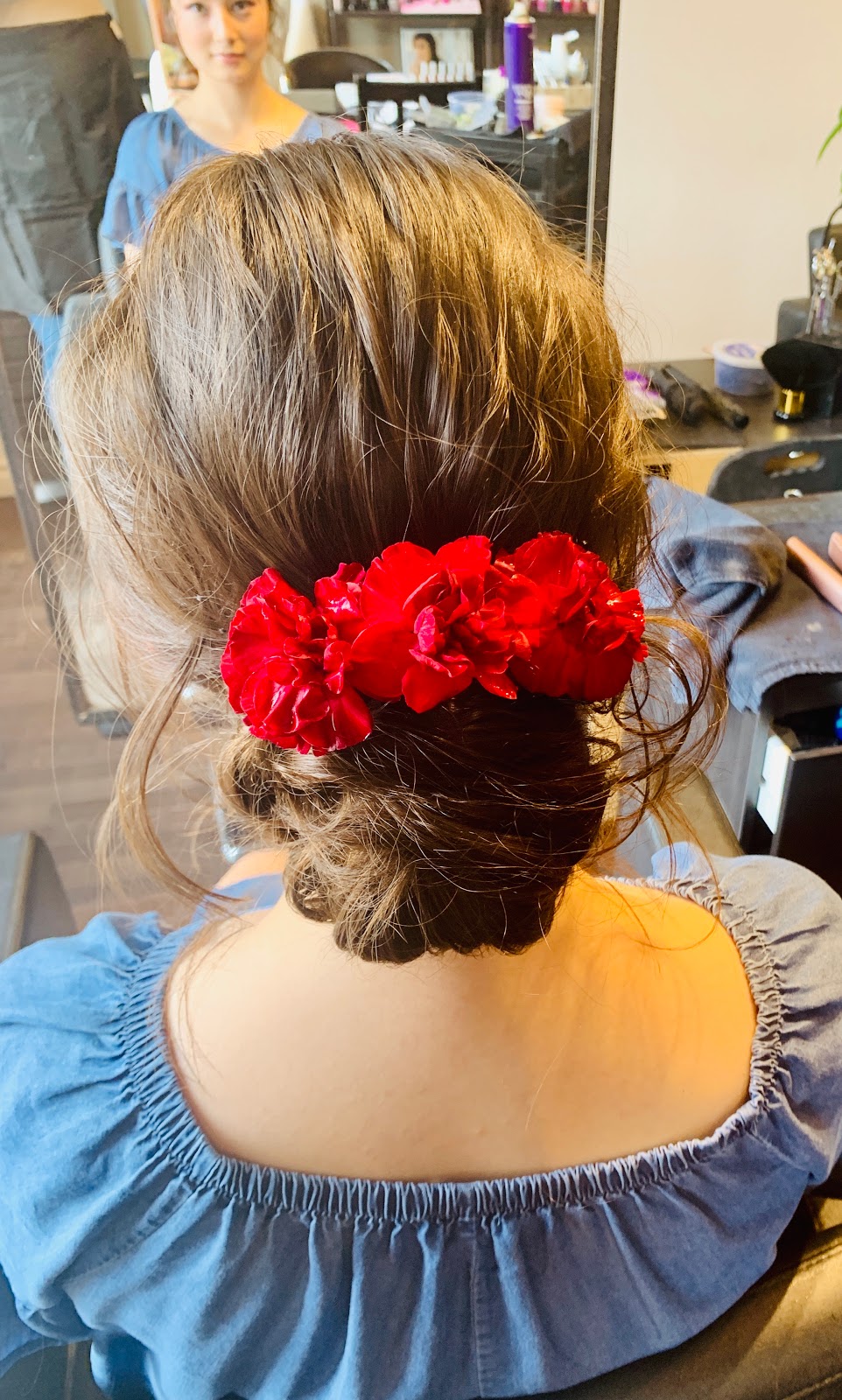 Salon M Toi | 95 Av. Donegani, Pointe-Claire, QC H9R 2W2, Canada | Phone: (514) 505-0789