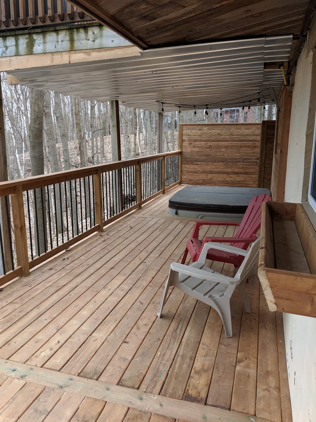 Custom Home Works | 37 Johnson St #1104, Barrie, ON L4M 5C3, Canada | Phone: (705) 229-9500