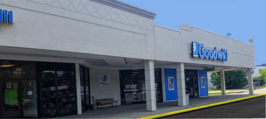 Marysville Goodwill SCC Store | 2055 Gratiot Blvd, Marysville, MI 48040, USA | Phone: (810) 364-7784