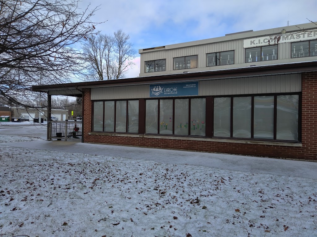 LArche Stratford | 400 Huron St, Stratford, ON N5A 5T5, Canada | Phone: (519) 271-9751
