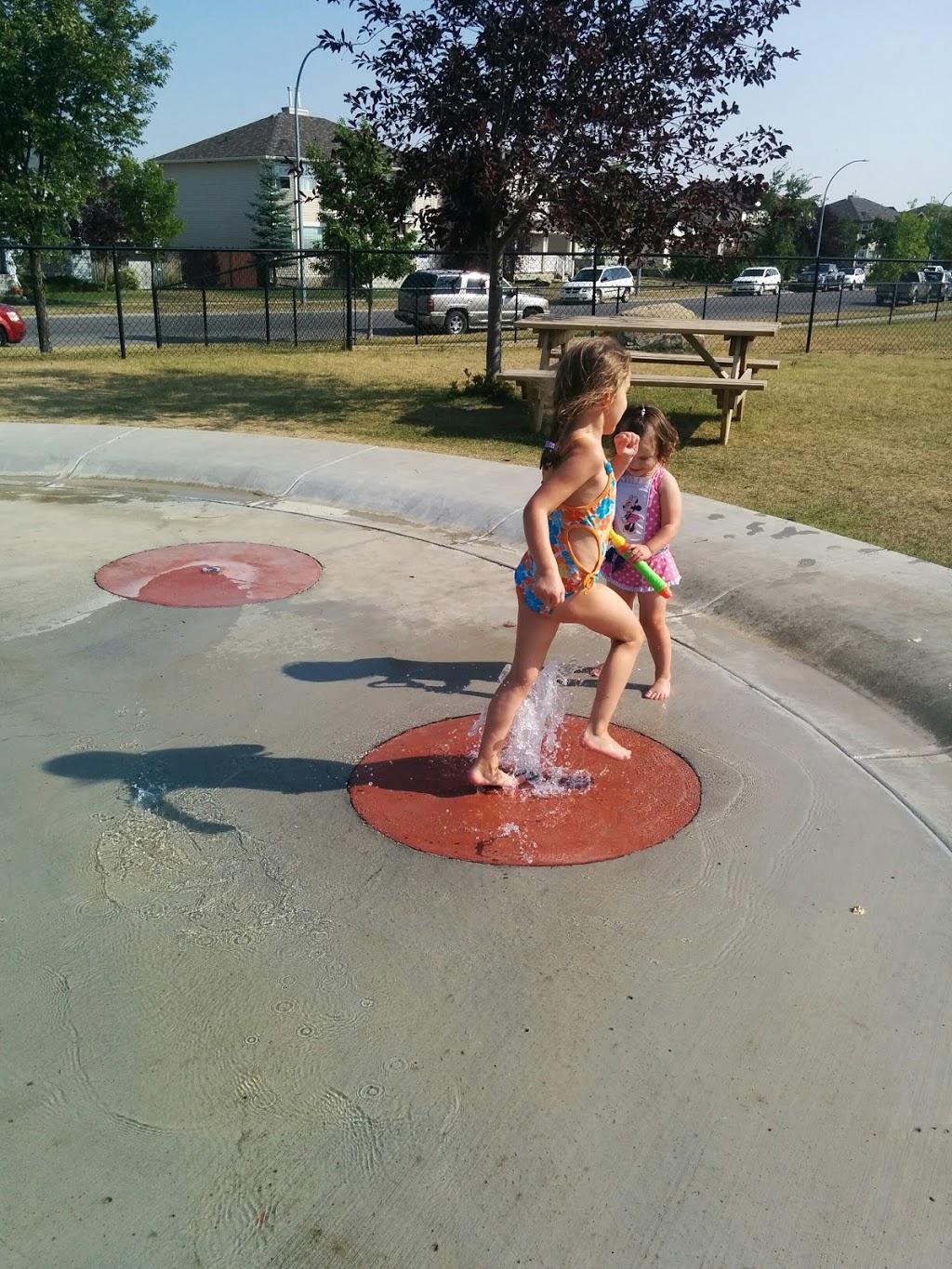 Highwood Spray Park | 1819 High Country Dr NW, High River, AB T1V 1Z7, Canada