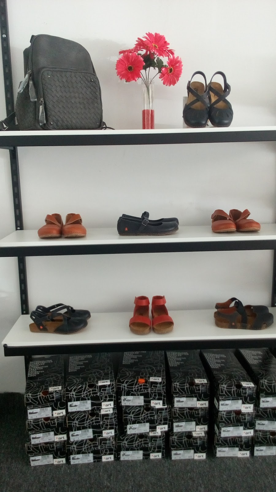 Majorelle | 47 Boulevard DAnjou, Châteauguay, QC J6J 2P7, Canada | Phone: (450) 286-0220