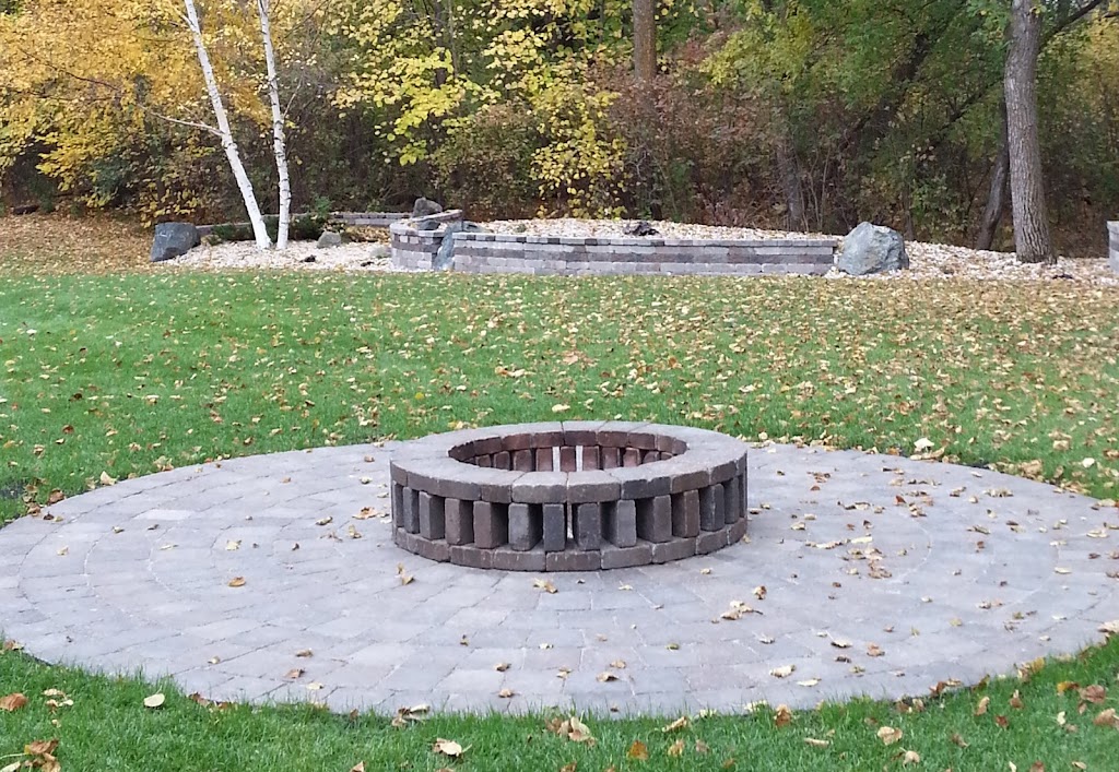 Go-Green Lawn & Landscaping Inc. | 39174 Hwy 1 (south service road, Portage la Prairie, MB R1N 3N9, Canada | Phone: (204) 857-4000