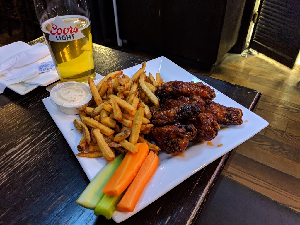 Two Headed Dog | 1469 Gerrard St E, Toronto, ON M4L 2A1, Canada | Phone: (416) 461-1798