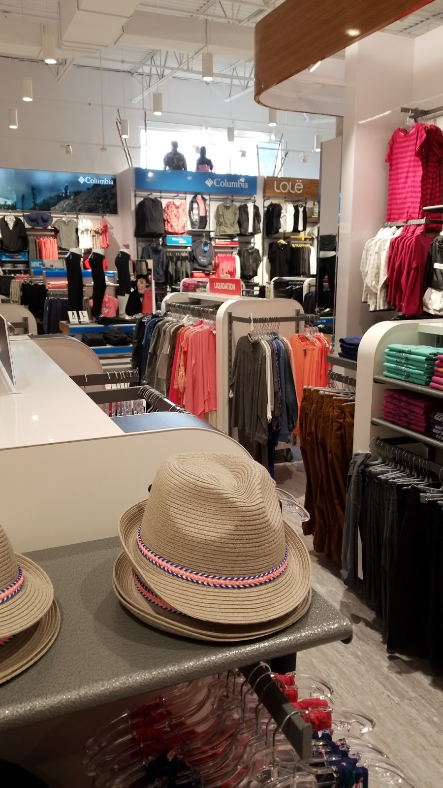 Sports Experts | 2944 Boulevard des Récollets, Trois-Rivières, QC G9A 6J2, Canada | Phone: (819) 376-4340