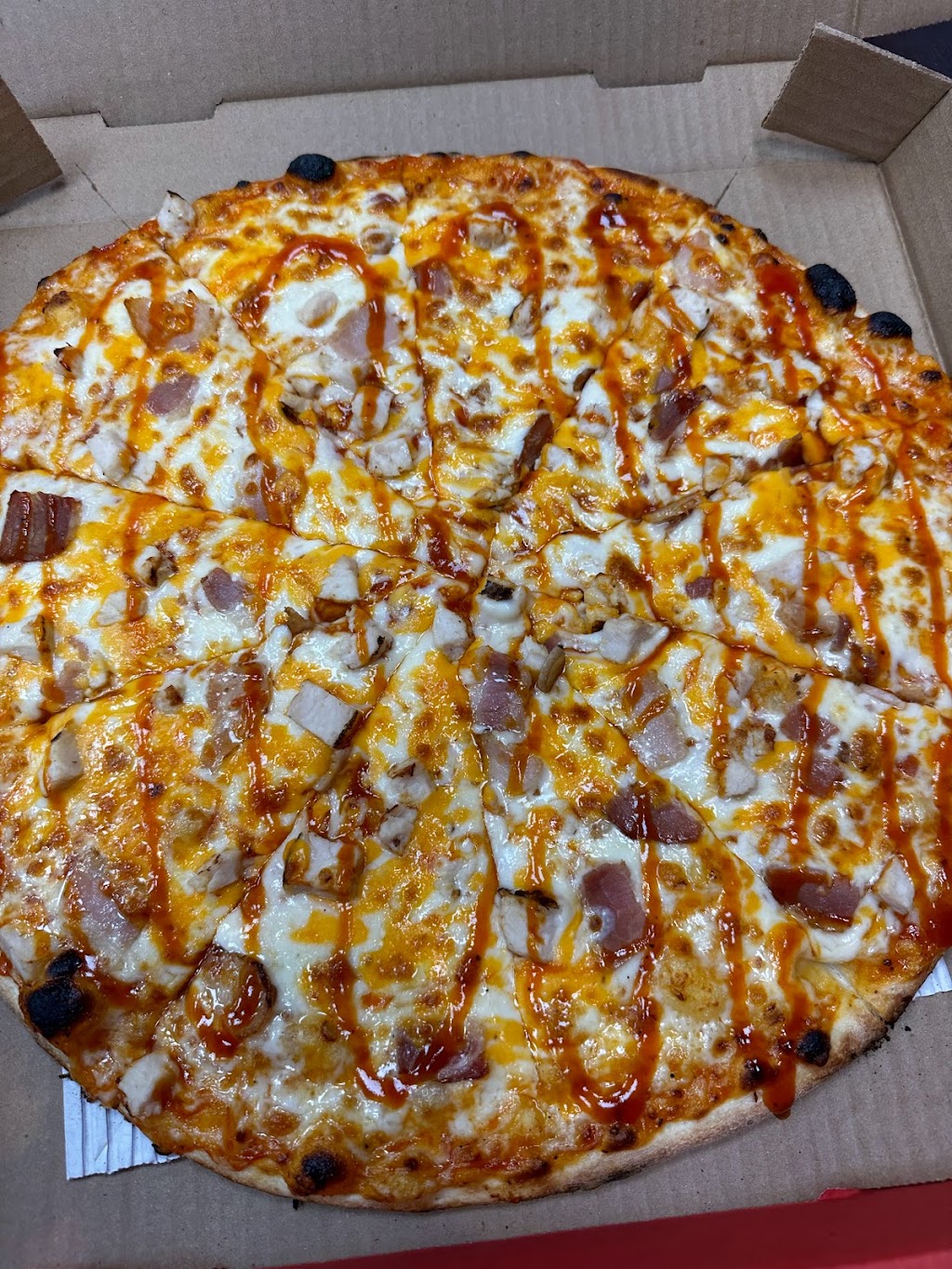 Mammas Pizza | 1965 Cottrelle Blvd Unit C-06, Brampton, ON L6P 2Z8, Canada | Phone: (905) 913-4500